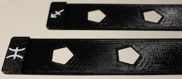 Warianty zakładki z otworami pięciokątnymi